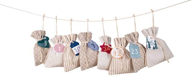 Sets de 24 petits sacs en coton, pour réaliser un calendrier de l