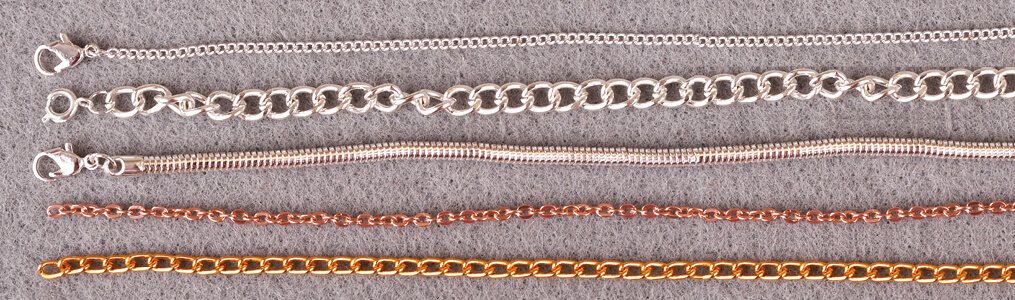 Bracelets - Colliers - Accessoires pour bijoux